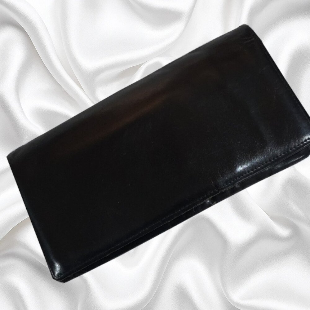 Sleek Black Leather Slim Wallet – Unisex  Minimalist Women’s Designer Accessory